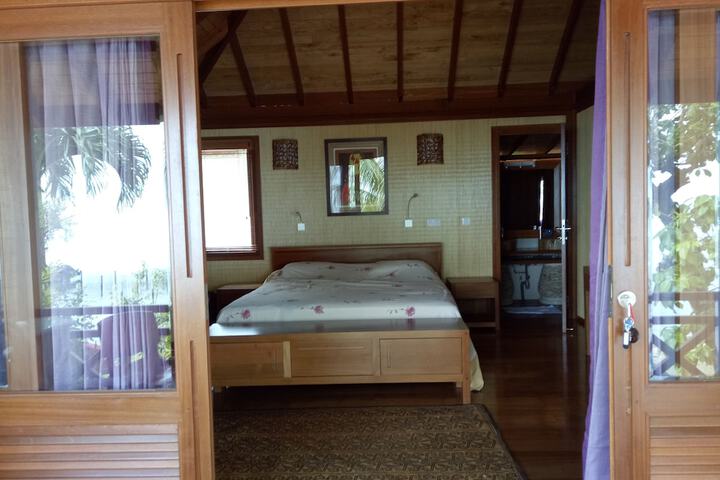 Room 2 of 41