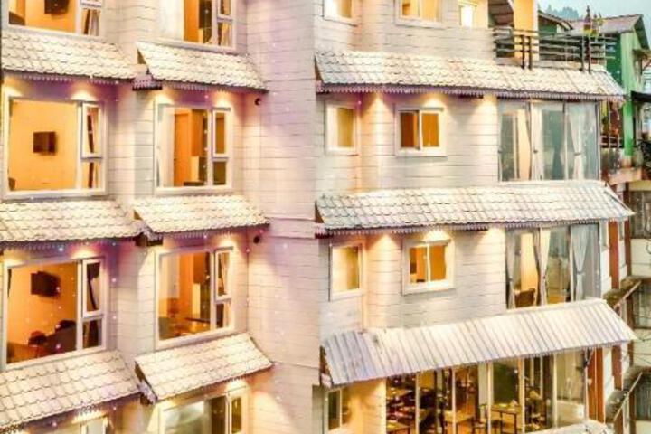 Wonder Woods Boutique Hotel by Sumi Yashshree