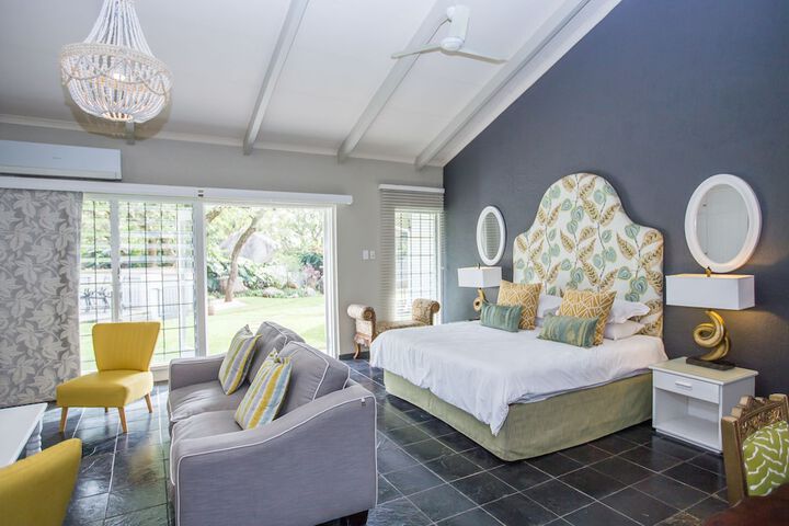 Room 4 of 44