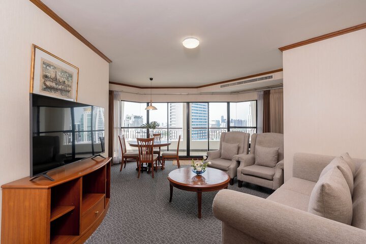 Room 28 of 58