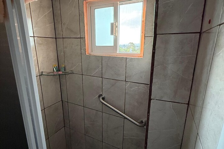Room 14 of 27