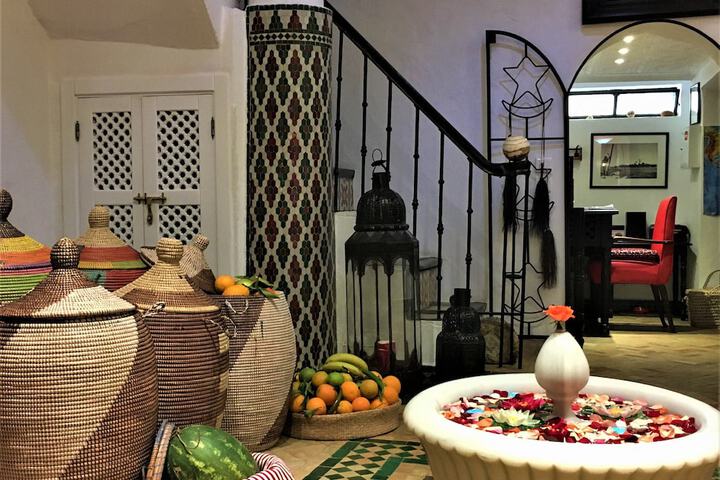 Guest Lobby