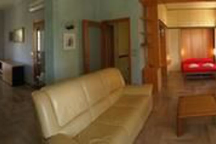 Room 375 of 499