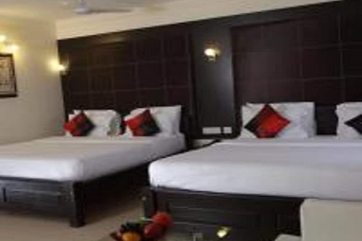 Room 2 of 14