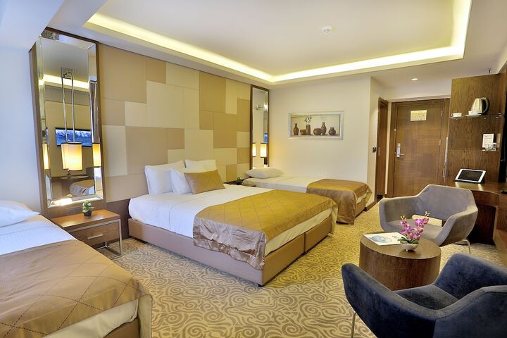 Room 20 of 84