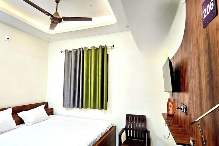 Room 18 of 54