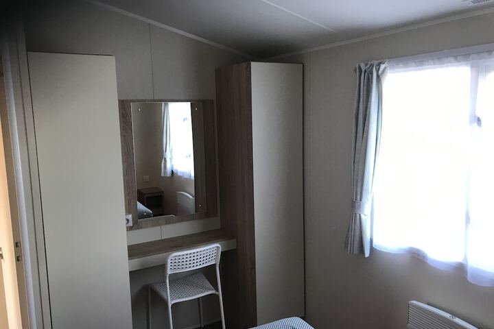 Room 11 of 44