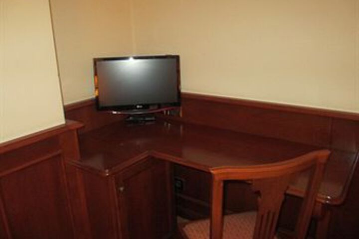 Suite Room