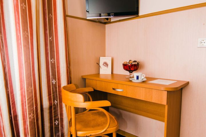 Room 21 of 52