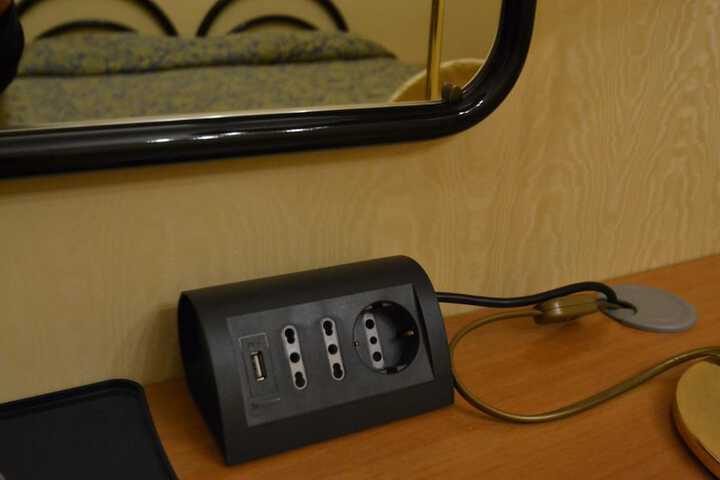Room 13 of 26