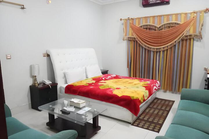 Luxury Palace Sukkur