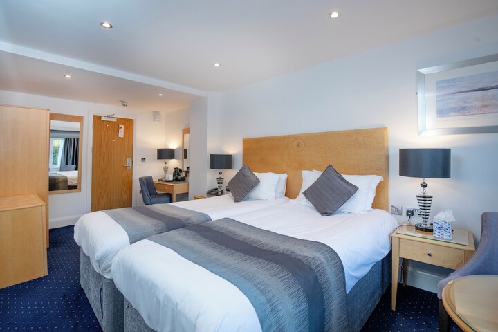 Room 20 of 64