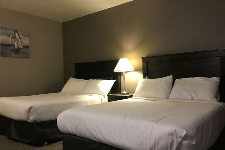 Room 11 of 73