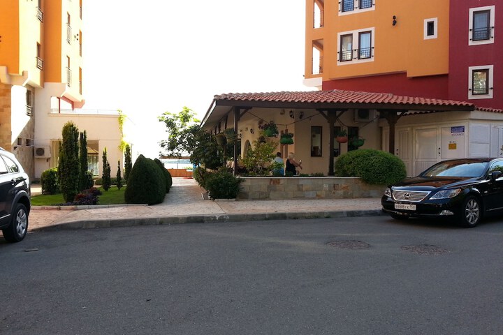 Hotel 164 of 177