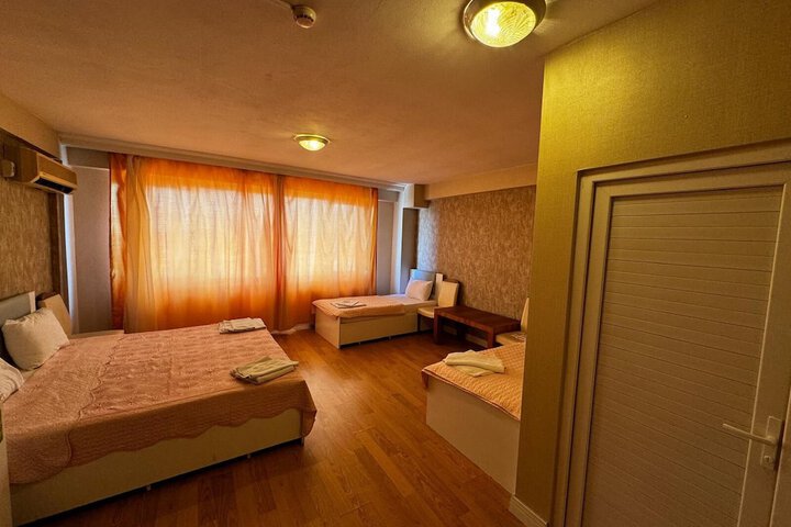 Room 15 of 41