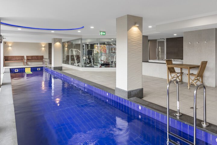Pool 70 of 88