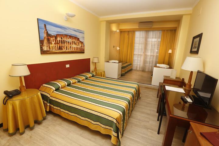 Room 20 of 34