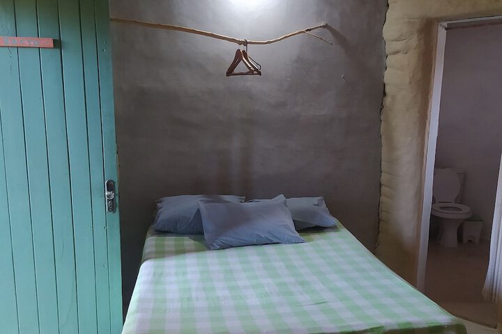 Room 14 of 64