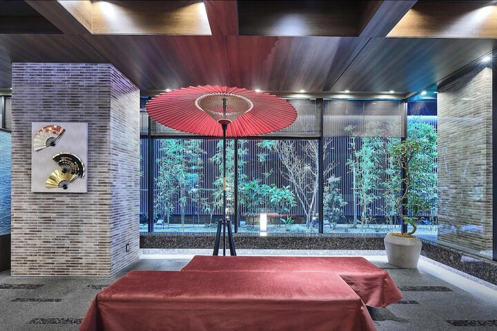 Guest Lobby