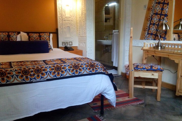 Room 5 of 44