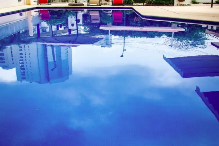 Pool 13 of 22