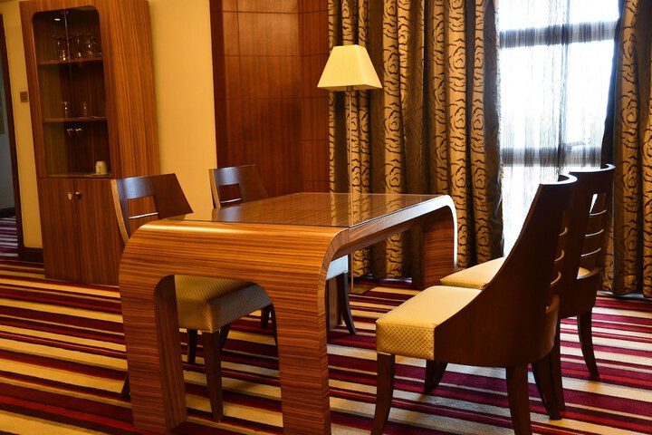 Room 14 of 52