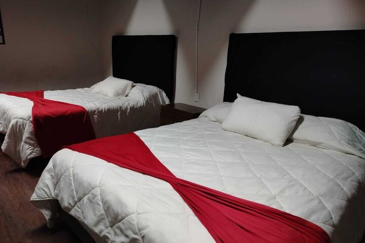 Room 9 of 23
