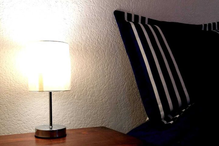 Room 6 of 6
