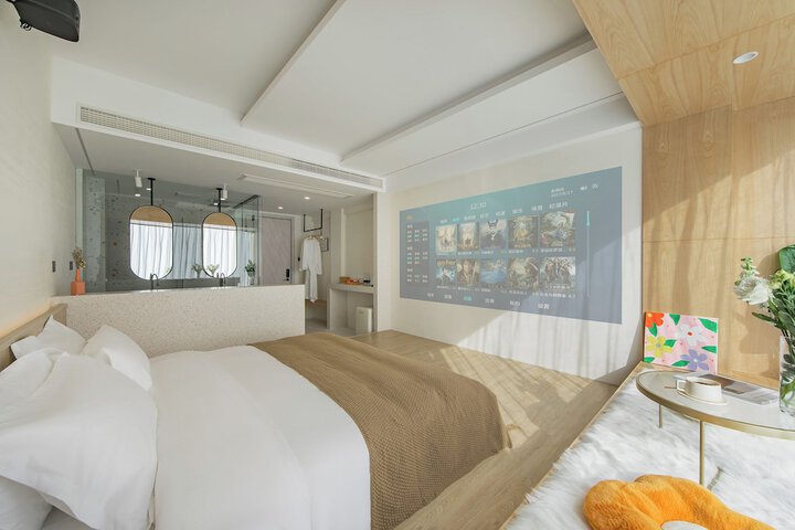 Room 28 of 119