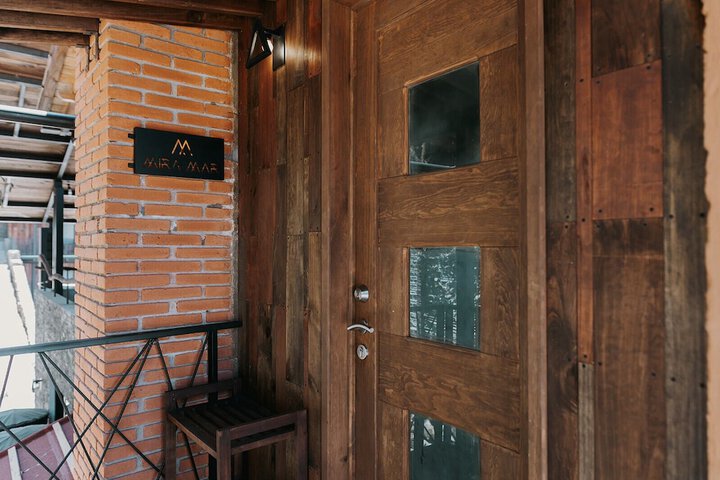 Hotel 242 of 250