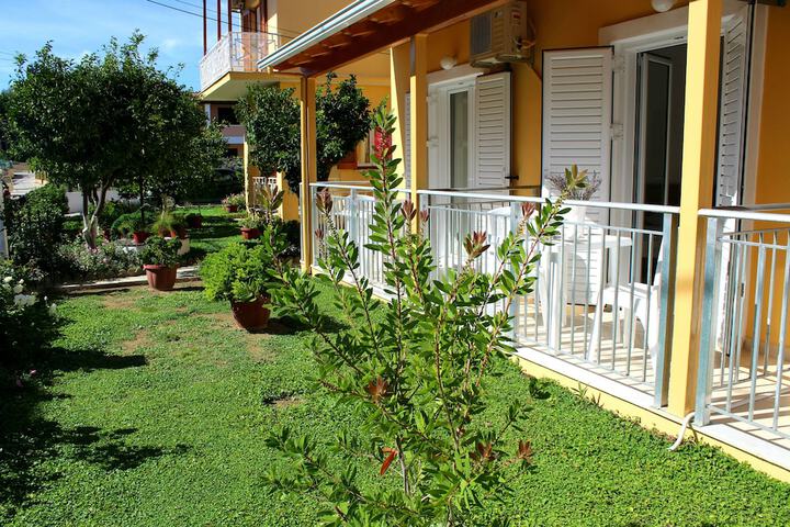 Hotel Entry