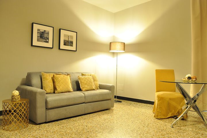 Room 42 of 72