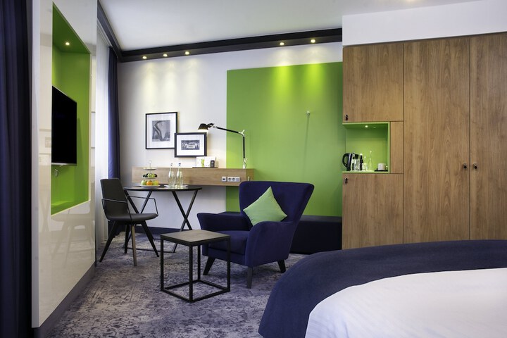 Room 20 of 86