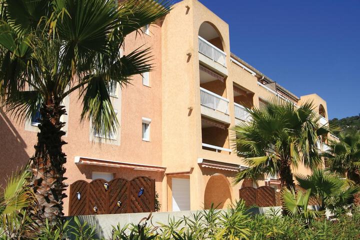 Exterior Photo