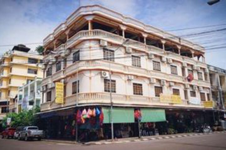 Lao Chaleun Hotel