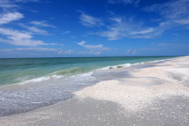 Beach 22 of 27