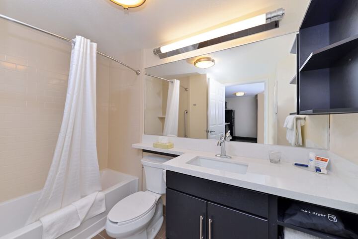 Clean Restrooms