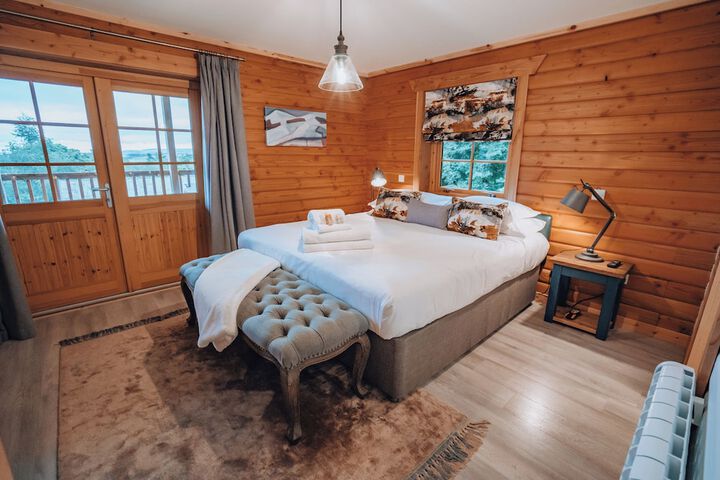 Room 3 of 14