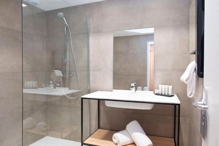 Bathroom Interior Photo