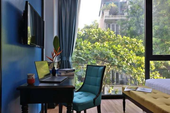 Room 4 of 56
