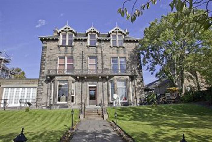 The Or Residence & Hotel