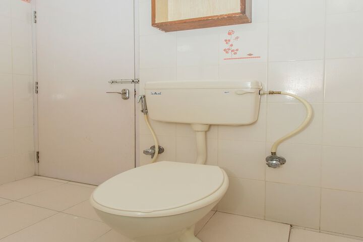 Room 21 of 21