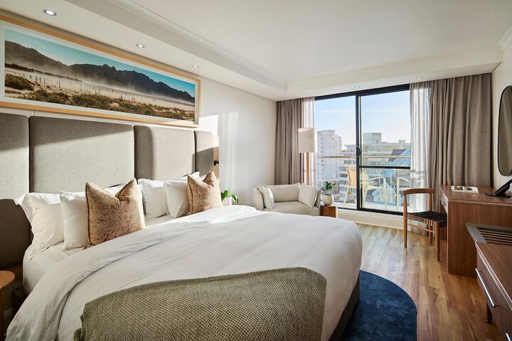 Room 50 of 204