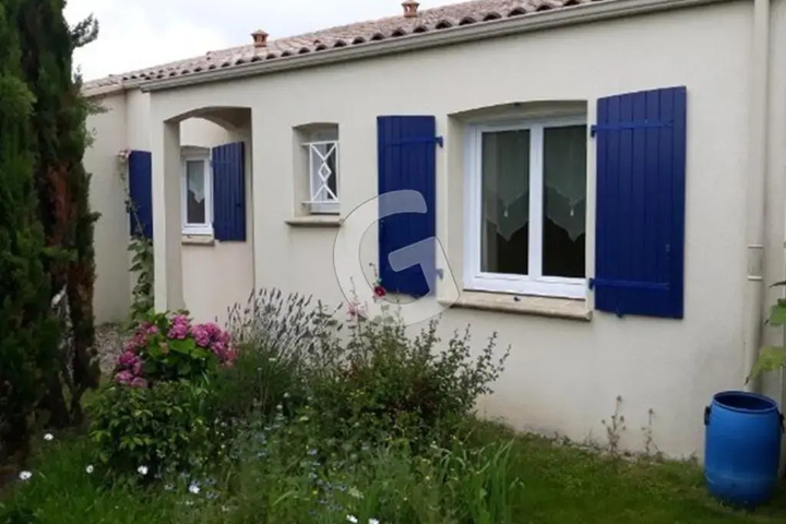 House Maison de vacances t4 dans quartier dangles