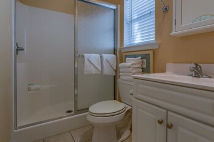 Room 8 of 29