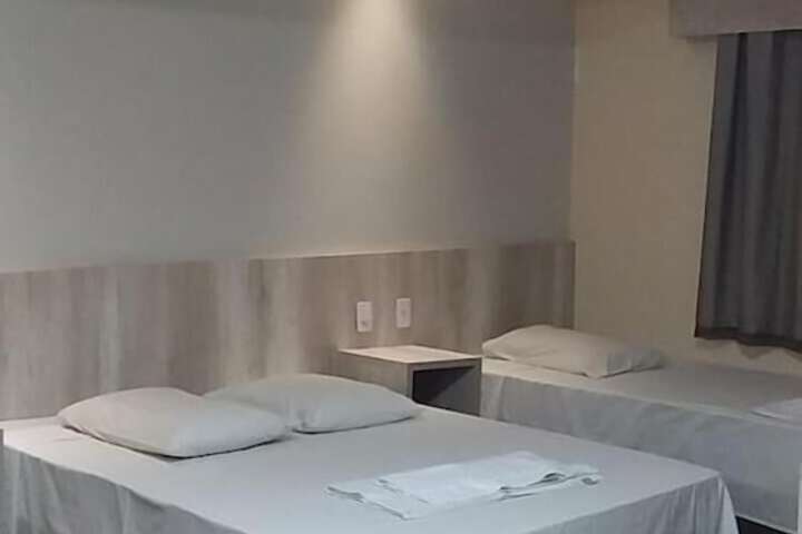 Room 7 of 60