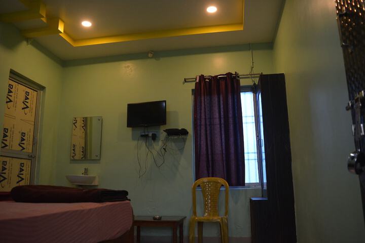 Room 19 of 94