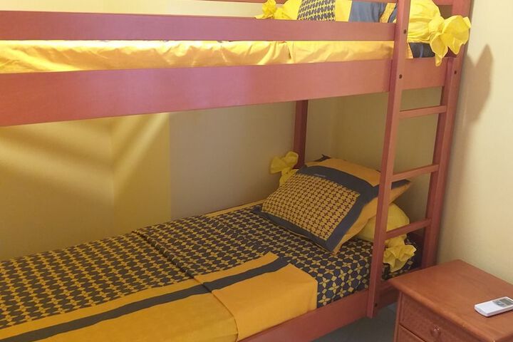 Room 8 of 113