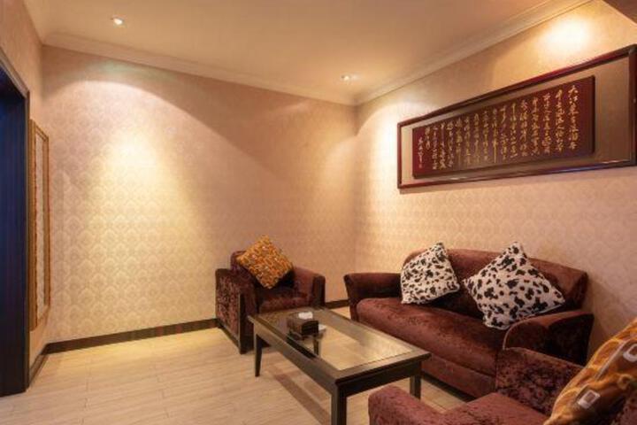 Jin Ri Ming Du Hotel
