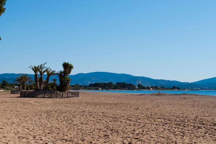 Beach 57 of 62